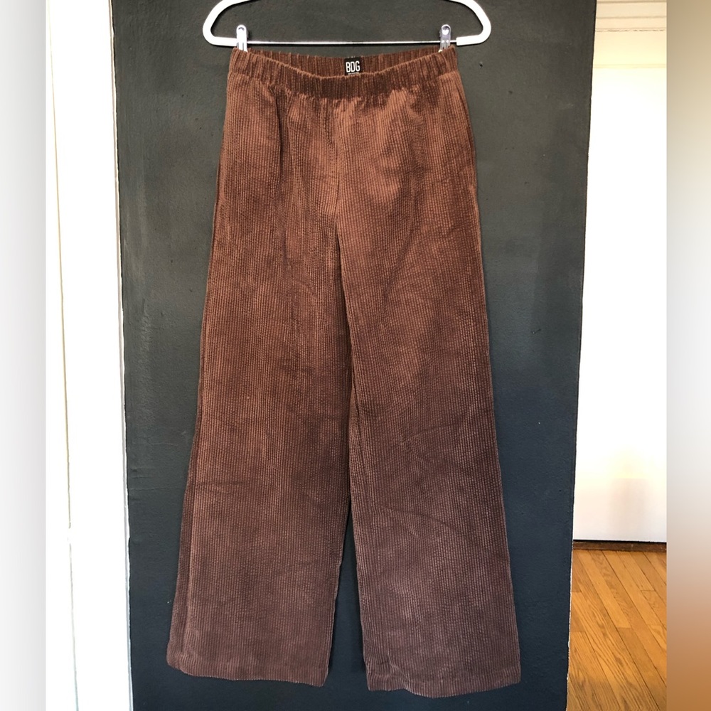 High Waisted Corduroy Pant